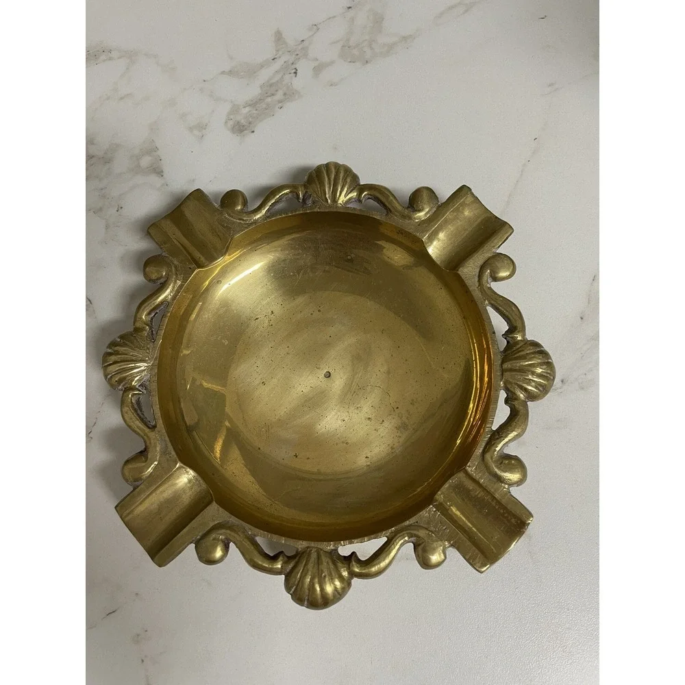 Vintage Heavy Brass Ashtray Cigar Tray Shell Design India‎ 7.5